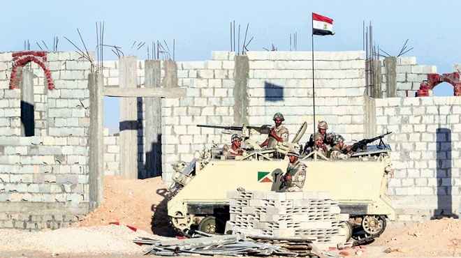 هجوم لإرهابيى سيناء على معسكرات الجيش وإصابة 14 بينهم 7 من الضباط والمجندين