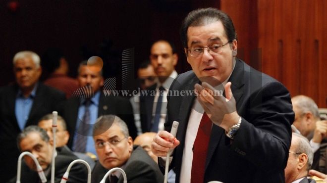 أيمن نور: الرئاسة تحتاج إلى إعادة ترميم.. وأطالب الرئيس بالتخلص من عبء 