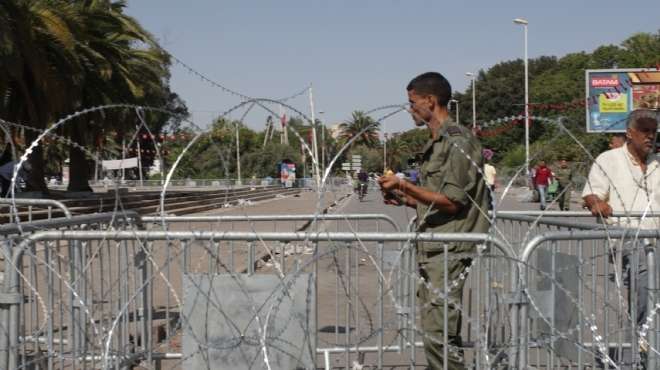  وزارة الدفاع التونسية: نشر منظومة دفاعية على الحدود مع ليبيا
