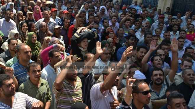 المؤتمر الدائم لعمال الإسكندرية يشن هجوما على ممثليهم في لجنة الخمسين 