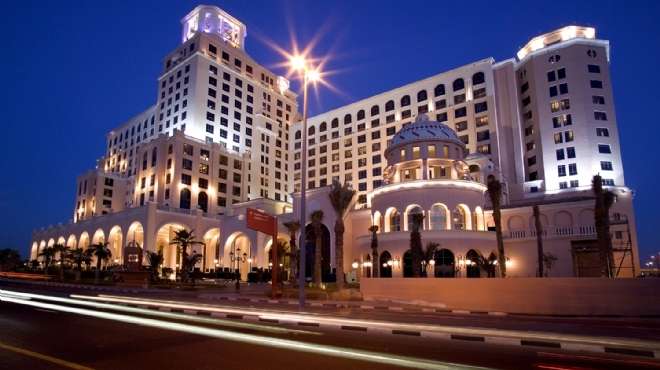 قطر تشتري 50% من فندق 