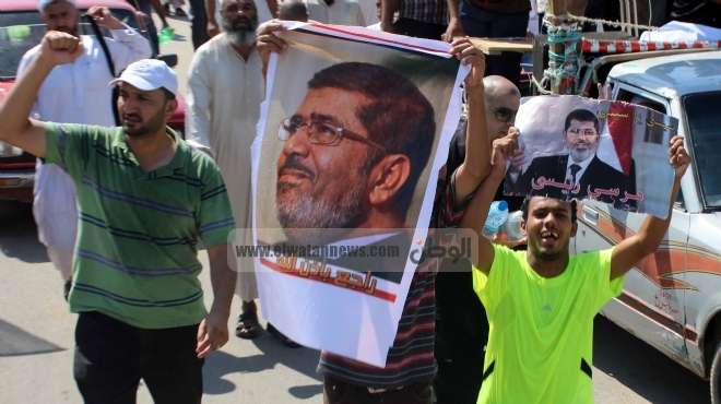  انخفاض أعداد المشاركين في المظاهرات أمام مسجد 