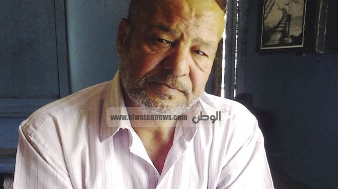 والد شهيد الهجوم على «التحرير»: طالب جامعي يبقى بلطجي فى عرف الإخوان وبس 