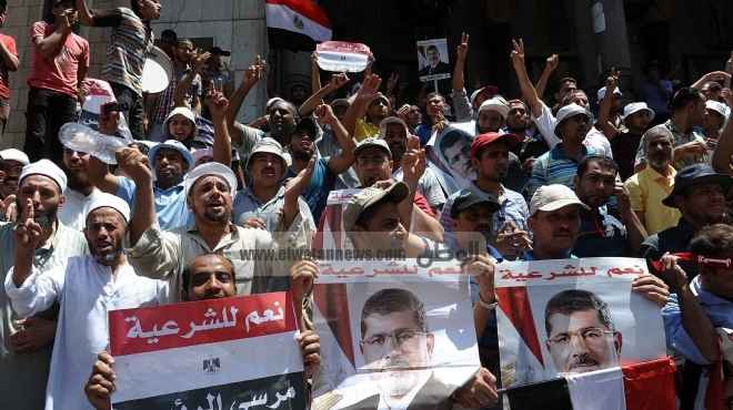  مظاهرة إخوانية أمام ديوان محافظة البحيرة.. وإخلاء المبنى من العاملين
