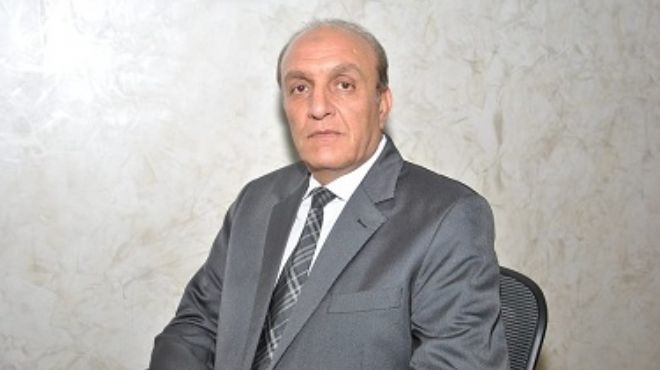  محافظ مطروح يكرم القيادات الأمنية في الاحتفالات بأعياد الشرطة وثورة يناير 
