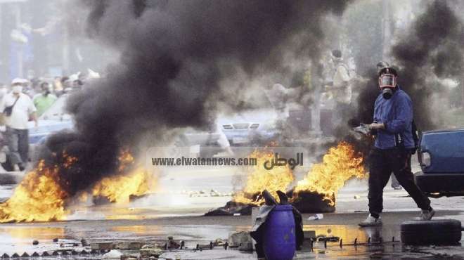 الإخوان يشعلون النيران في إطارات السيارات بالإسكندرية لإرهاب المواطنين