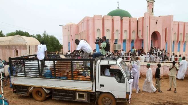  منظمات التعاون الإسلامي تقدم معونات لمتضرري السيول في السودان 