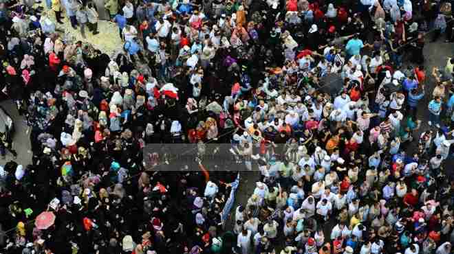  مسيرة لأنصار المعزول في ميدان الجيزة للتنديد بسقوط قتلى في أحداث فض الاعتصامات