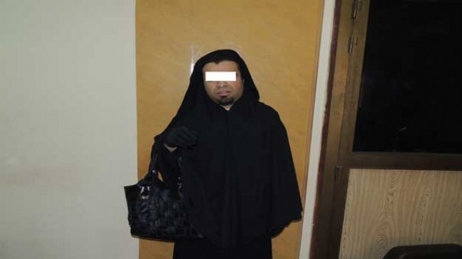 القبض على شاب يتخفى في ملابس منتقبة أثناء دخوله مستشفى كفر الشيخ العام