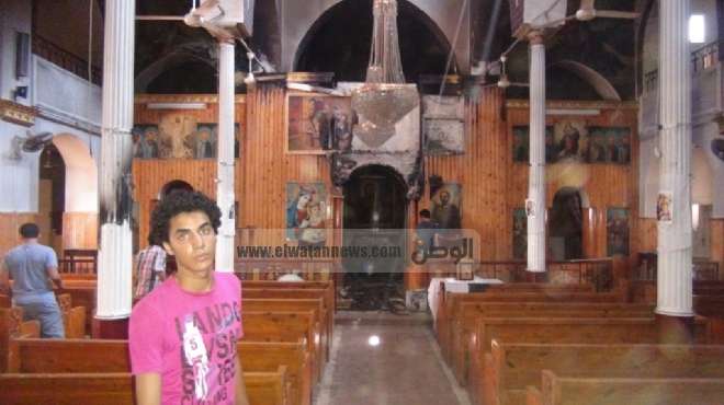 المنيا: الإخوان يواصلون حرق الكنائس.. والنيابة تأمر بحبس 24 