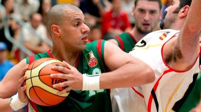 الجزائر تهزم مصر في بطولة أمم إفريقيا لكرة السلة