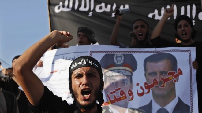 «حماس» تتظاهر ضد الجيش المصرى وتتجاهل تحذيرات السلطة الفلسطينية
