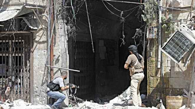  المرصد السوري: الجيش النظامي يشن غارات جوية مكثفة على ريف دمشق