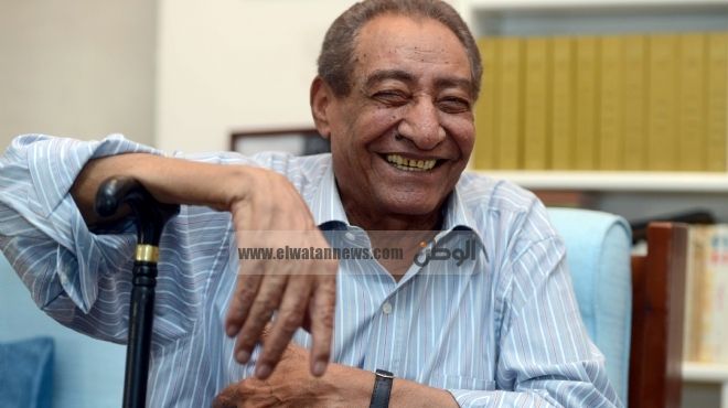 عاجل| وفاة الشاعر الكبير عبدالرحمن الأبنودي عن عمر يناهز 76 عاما