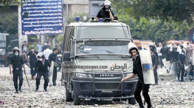 يعيشون فقراء ويموتون غدراً: جنود الأمن المركزى.. وقود الثورات المصرية