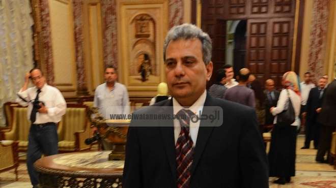 حسام عيسى وجابر نصار يتفقدان لجان الامتحانات بجامعة القاهرة