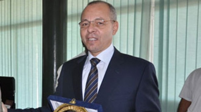 محافظ بني سويف: الدستور يجب أن يعبر عن آمال المصريين