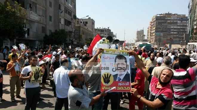  أنصار مرسي يتجمعون قرب ميدان مصطفى محمود