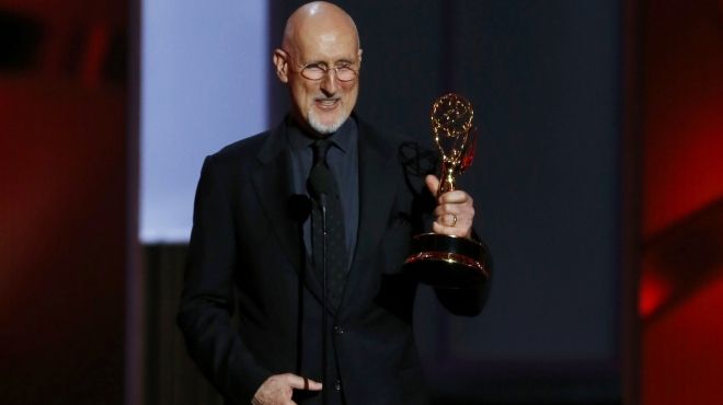 إيمي 2013: جيمس كرومويل يفوز بجائزة أفضل ممثل مساعد عن المسلسل القصير American Horror Story