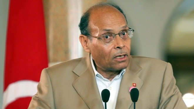 منصف المرزوقي يقدم أوراق ترشحه للانتخابات الرئاسية في تونس