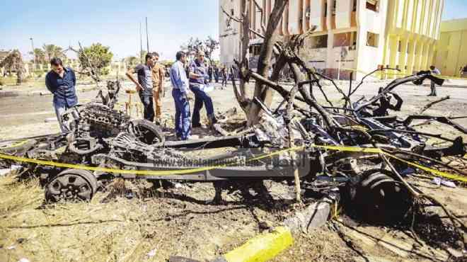 مصدر أمني: انفجار مقر المخابرات الحربية بالإسماعيلية جاء بسبب حريق سيارة مفخخة