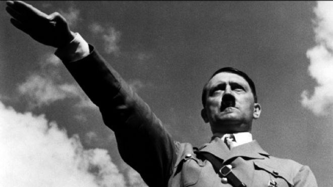  وفاة آخر حراس أدولف هتلر في برلين