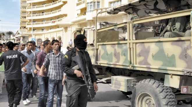 الشرطة التونسية تعتقل إسلاميين هددوا بمهاجمة احتفالات العام الجديد