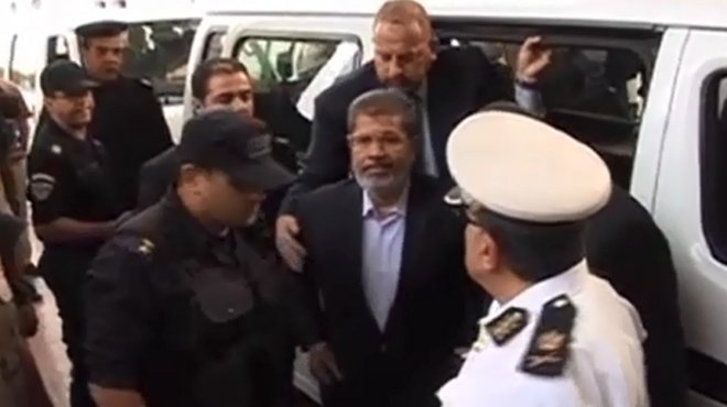 أسر «شهداء الاتحادية» الإخوانية ترفض محاكمة «مرسى»