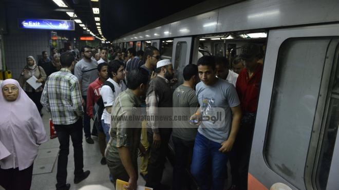 المحكمة ترفض 3 من عناصر الإخوان هاجموا محطة مترو الشهداء 