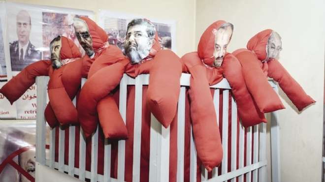 أول محاكمة شعبية «المعزول»: الإعدام لـ«مرسى» وقيادات الإخوان