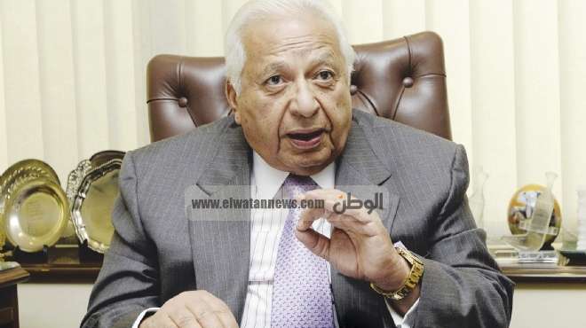 د. أحمد عكاشة: «السيسى» سيستقيل من الرئاسة لو فشل