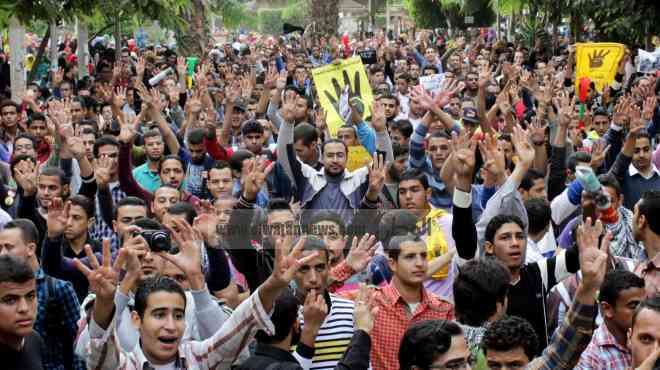  شباب التيار السلفي يحرضون الإخوان على عدم التفاوض مع القوى المعارضة لـ