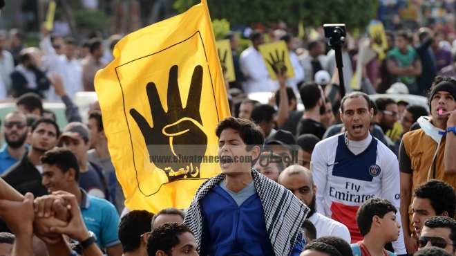 مسيرات إخوانية محدودة بالإسكندرية.. ومشادات مع الأهالي