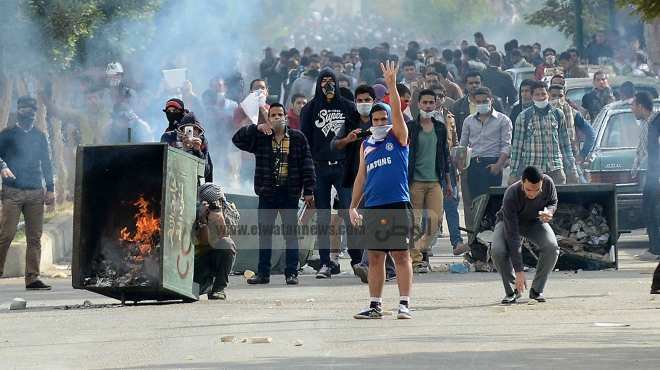 عميد جيش يرفض تعامل قوات الشرطة أمنيا مع قطع طلاب الإخوان شارع يوسف عباس