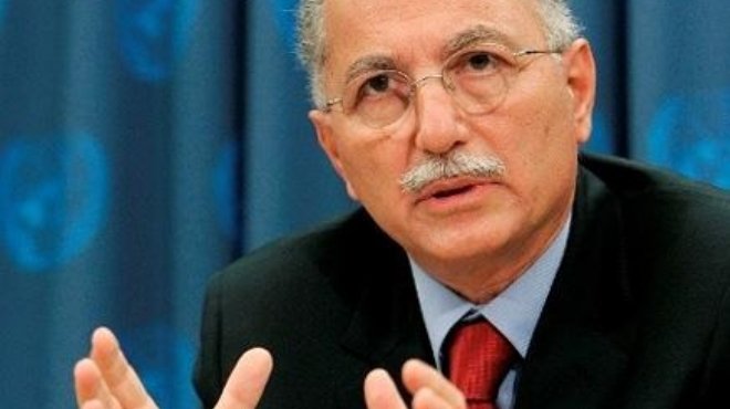  الأمين العام لمنظمة التعاون الإسلامي يرحب بوضع الأسلحة الكيمائية السورية تحت إشراف دولي 