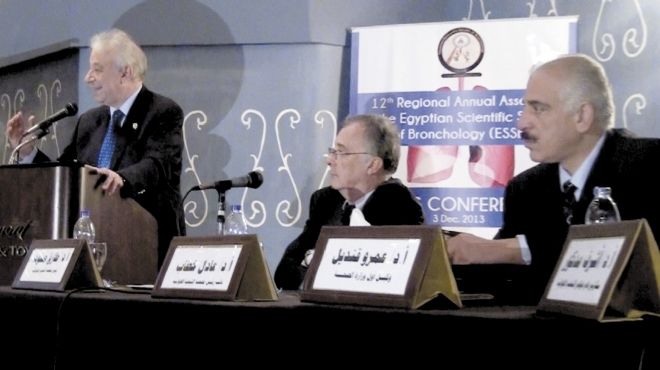 مؤتمر الجمعية المصرية للشعب الهوائية: فيروس كورونا «معدٍ» وتتشابه أعراضه مع الإنفلونزا