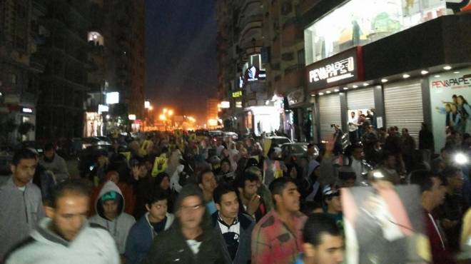 خمس مسيرات ليلية للجماعة الإرهابية للتحريض على مقاطعة الاستفتاء بالإسكندرية