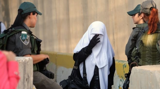 شرطة الاحتلال تمنع اليهود من دخول المسجد الاقصي