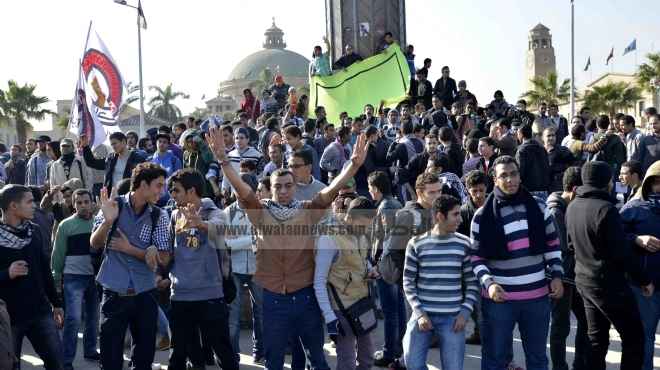 إخوان الجامعات يعلنون الإضراب عن الامتحانات.. وينظمون مسيرة لـ«الدفاع» اليوم