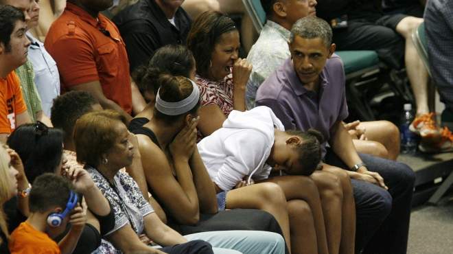 بالصور| أوباما يحضر مباراة كرة سلة لتشجيع شقيق زوجته