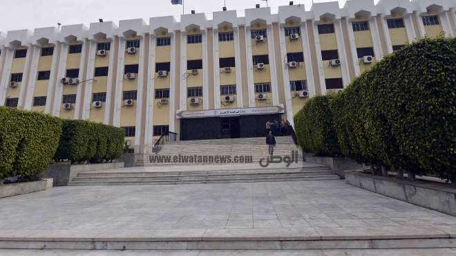 نائب رئيس جامعة الازهر ينفى غلق المدينة الجامعية