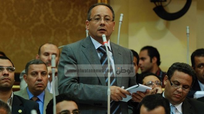  عماد جاد: استقالة وزراء حكومة قنديل بداية الانهيار الداخلي للنظام الحاكم 