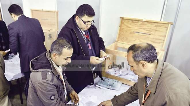  نفادى : 25 حزبا سياسيا طالبوا الرئيس باجراء الانتخابات بالنظام الفردى