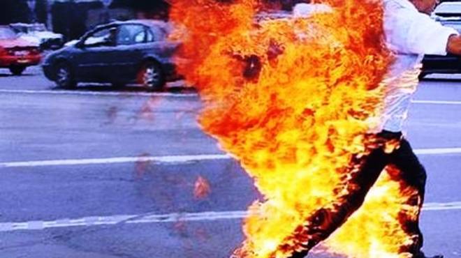 كاهن تيبتي يحرق نفسه في جنوب غرب الصين