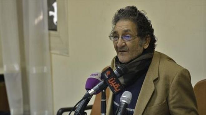 والد علاء عبدالفتاح: محاكمة نجلي 