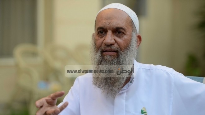محمد الظواهري: زعيم القاعدة يقبل بالنص على 