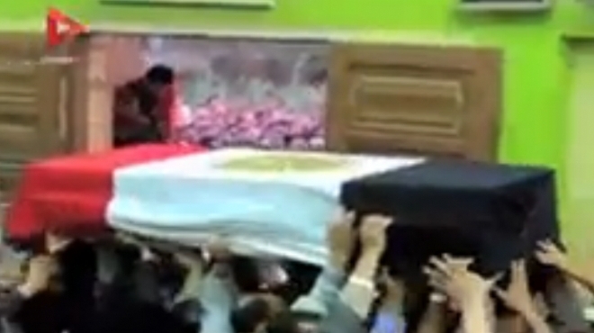 بالفيديو| أهالي المنوفية يشيعون جنازة شهيد حريق 