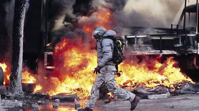  وزير الداخلية الأوكراني: معارك عنيفة بين الجيش الأوكراني والانفصاليين في سلافيانسك