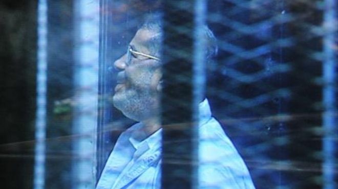مدير أمن الإسكندرية  : سوء الاحوال الجوية حالت دون نقل مرسى لمقر محاكمته