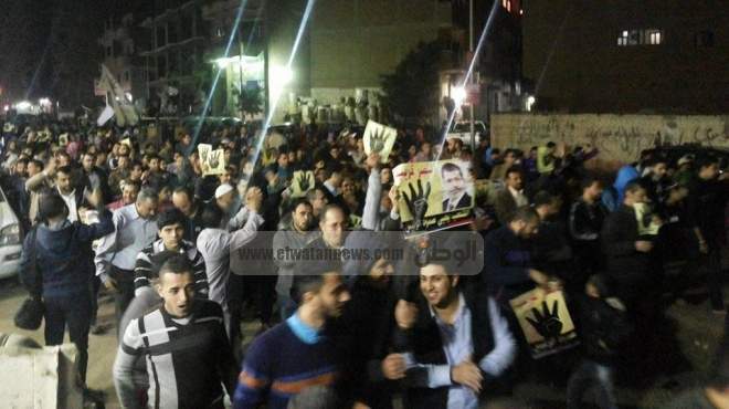مسيرة للجماعة الإرهابية في قرية الخياطة بدمياط للمطالبة بعودة المعزول